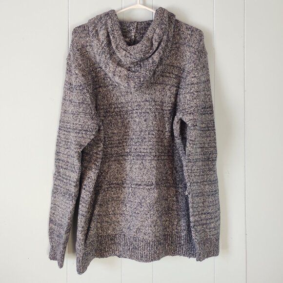 Old Navy Hooded Long-Sleeve Sweater - Picture 2 of 8